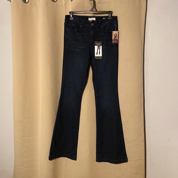Women’s jeans - Picture 3 of 12
